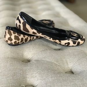 Nine West Leopard Flats with a Buckle